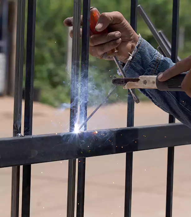 Commercial Gate Repair in Oakland, FL