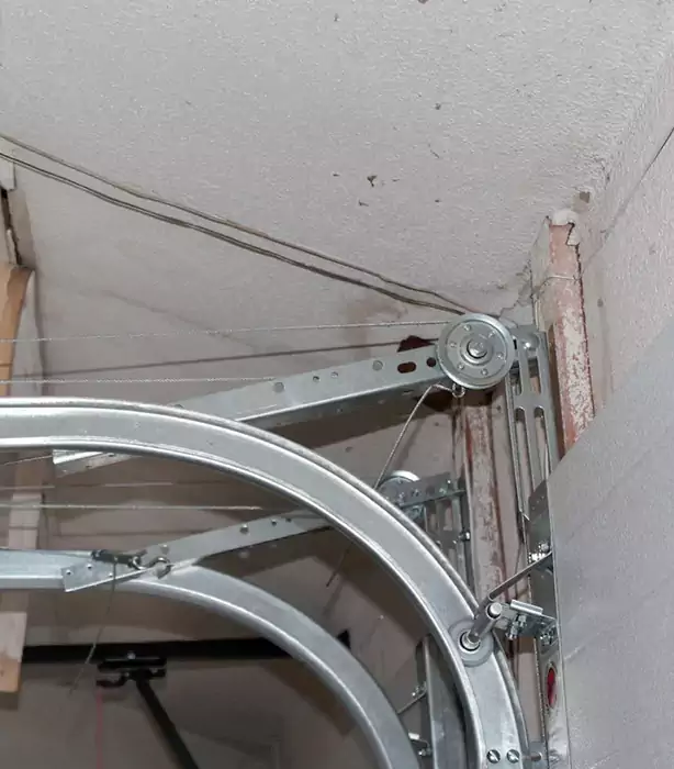 Garage Door Cable Repair in Oakland, FL