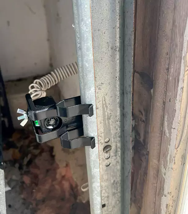 Garage Door Sensor Replacement in Oakland, FL
