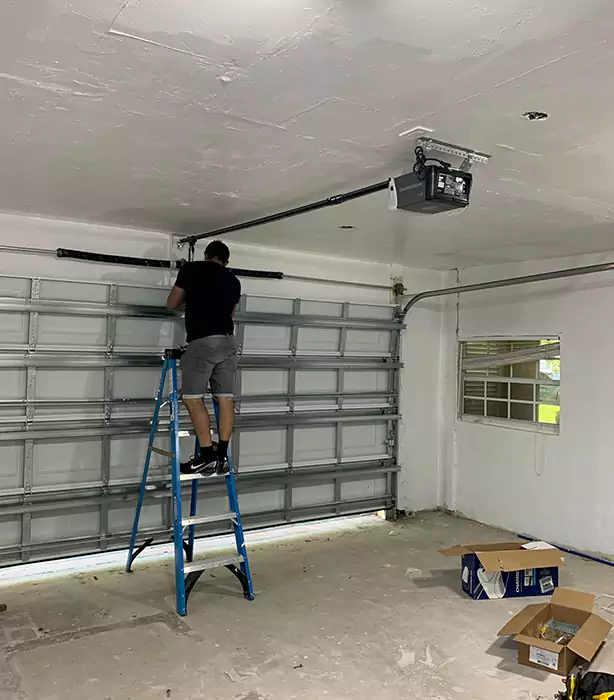 Garage Gate Repair in Oakland, FL