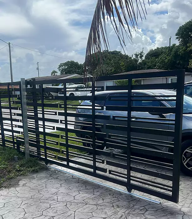 Sliding Gate Repair in Oakland, FL