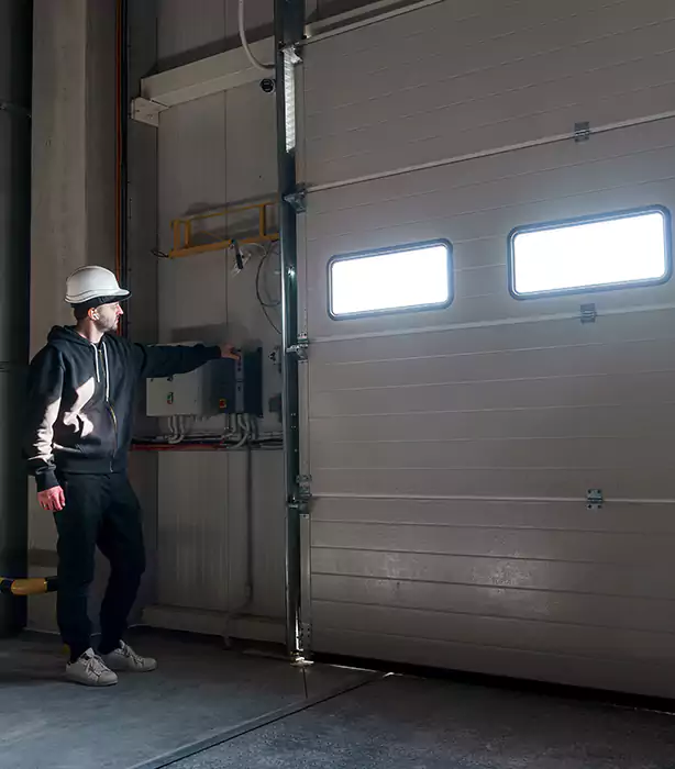 Vinyl Roll Up Garage Door Services in Oakland,FL