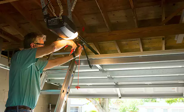 Garage Door Opener Repair in Oakland, FL