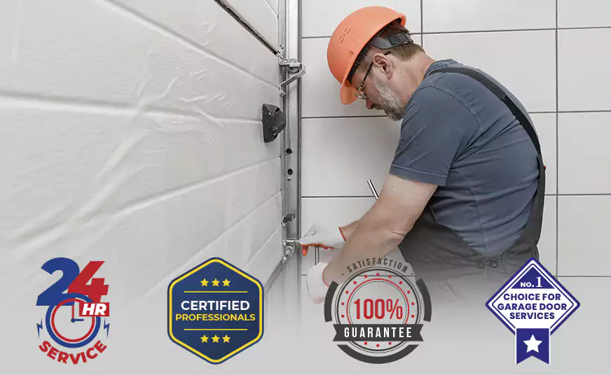 Residential Garage Door Repair in Oakland, FL